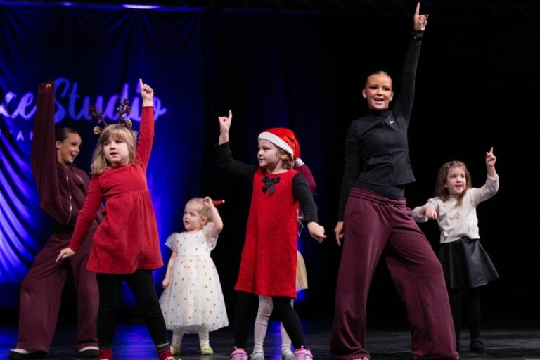 Sjov & Ballade - Mandag