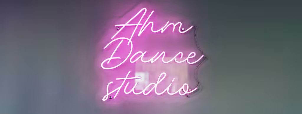 logo-neon-bred